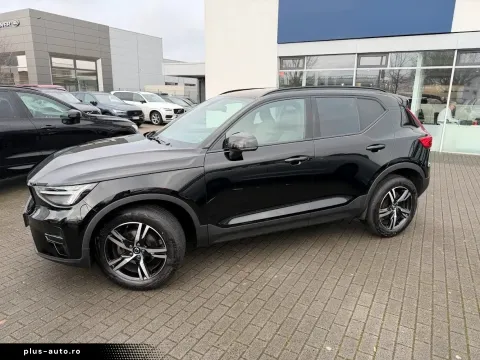 Volvo Xc40 — poza 2