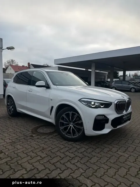 BMW X5 — poza 3