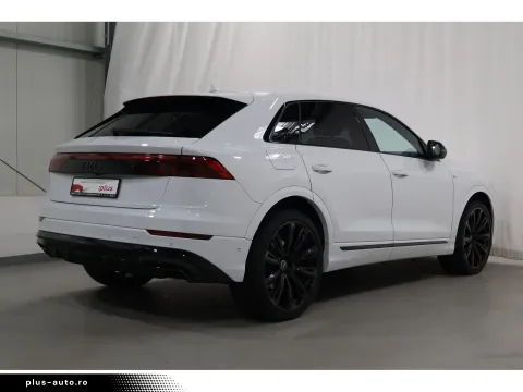 Audi Q8 — poza 3