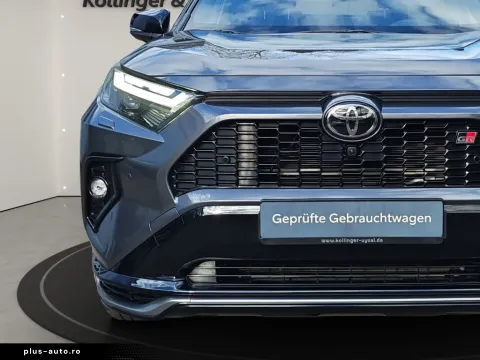 Toyota Rav 4 — poza 2