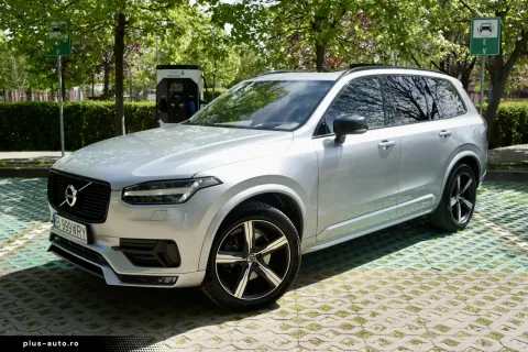 Volvo Xc90 — poza 2