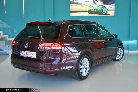 Volkswagen Passat — poza 3