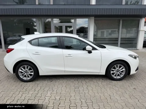 Mazda 3 — poza 2