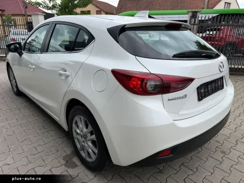 Mazda 3 — poza 3