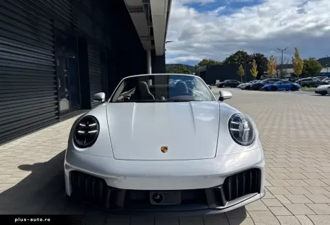 Porsche 992 — poza 2