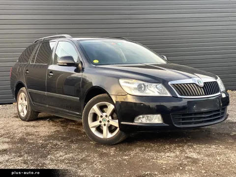 Skoda Octavia — poza 2