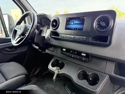 Mercedes-Benz — poza 3