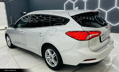 Ford Focus — poza 3