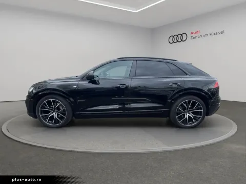 Audi Q8 — poza 2