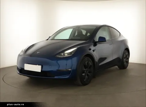 Tesla Model Y — poza 2