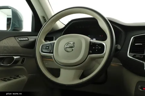 Volvo Xc90 — poza 3