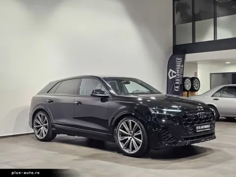 Audi Q8 — poza 2