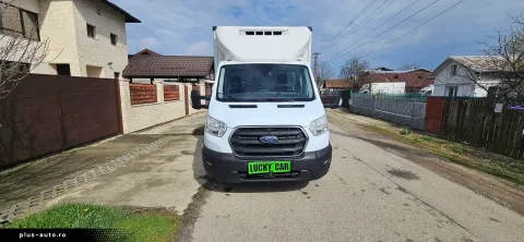 Ford Transit — poza 2