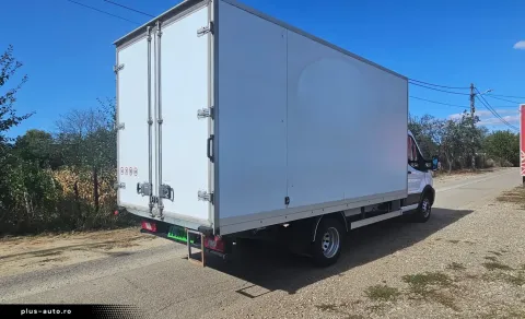 Ford Transit — poza 3