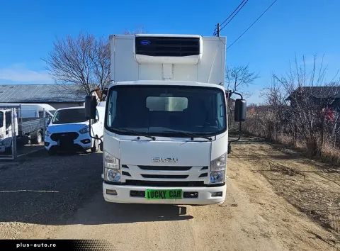 Isuzu N35 — poza 2