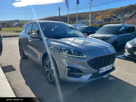 Ford Kuga — poza 2
