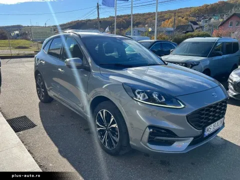 Ford Kuga — poza 3