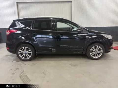 Ford Kuga — poza 3