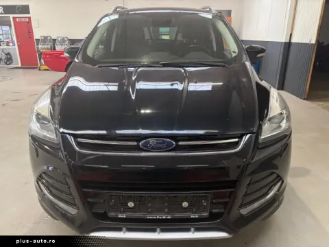 Ford Kuga — poza 2