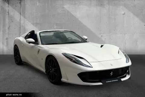 Ferrari 812