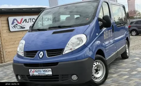 Renault Trafic — poza 2
