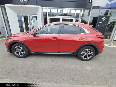 Kia Xceed — poza 2