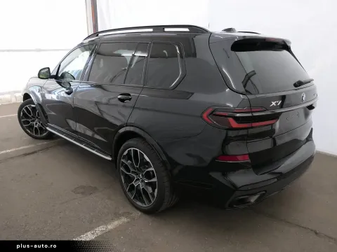 BMW X7 — poza 3
