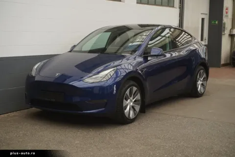 Tesla Model Y — poza 3