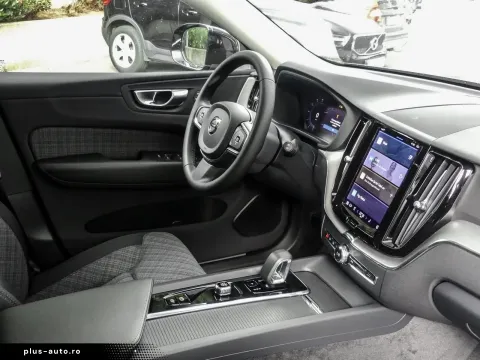 Volvo Xc60 — poza 3
