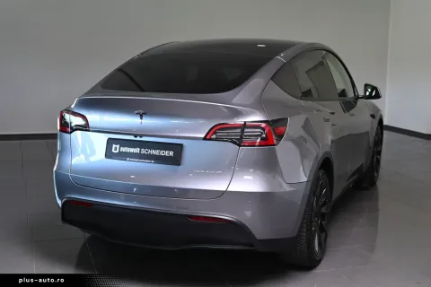 Tesla Model Y — poza 2