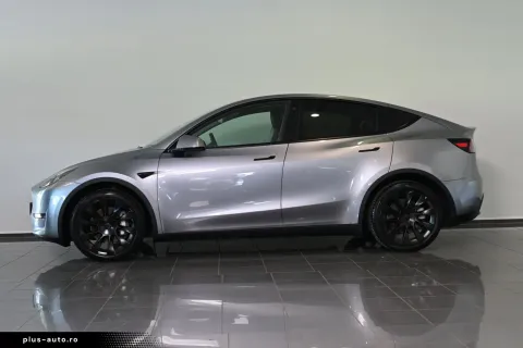 Tesla Model Y — poza 3