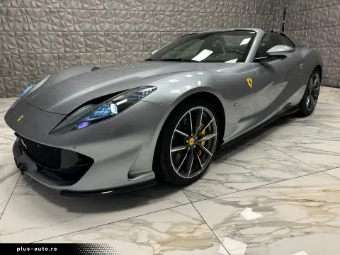 Ferrari 812