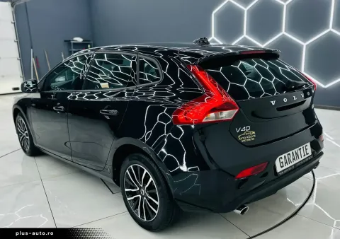 Volvo V40 — poza 3