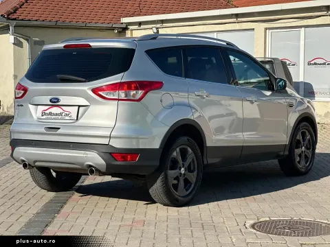 Ford Kuga — poza 2