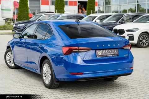 Skoda Octavia — poza 3