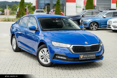 Skoda Octavia — poza 2