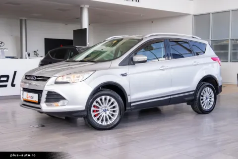 Ford Kuga — poza 3