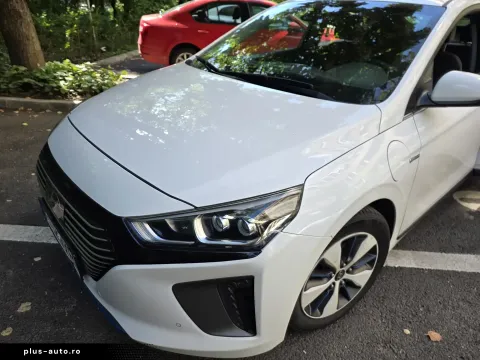 Hyundai Ioniq — poza 3