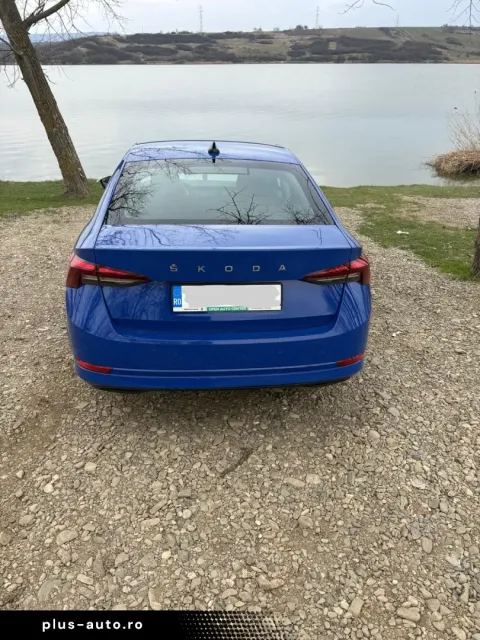 Skoda Octavia — poza 2
