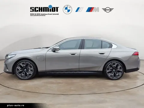 BMW 550 — poza 2