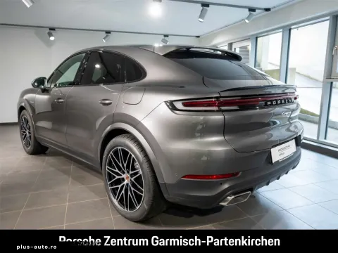 Porsche Cayenne — poza 3