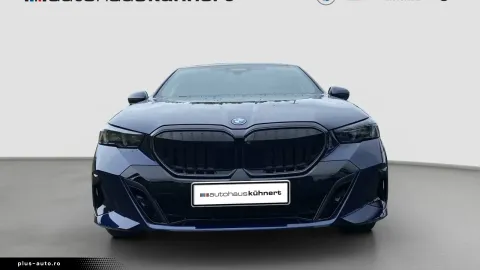 BMW 550