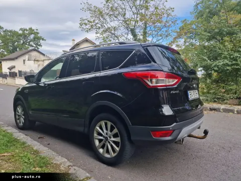 Ford Kuga — poza 3