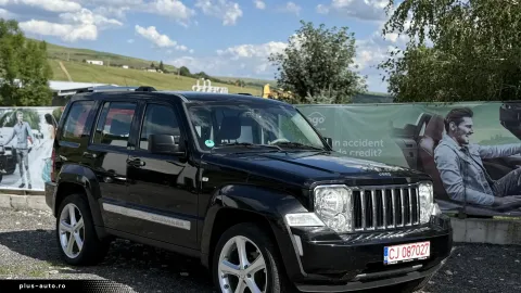 Jeep Cherokee — poza 2