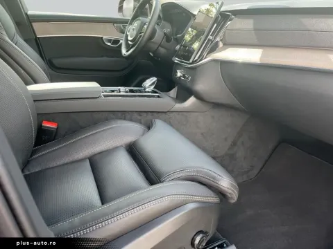 Volvo Xc90 — poza 3