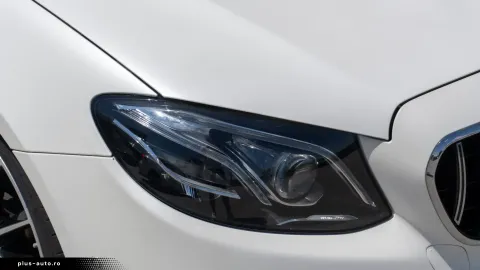 Mercedes-Benz E 300 — poza 2