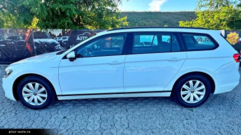 Volkswagen Passat Variant — poza 2