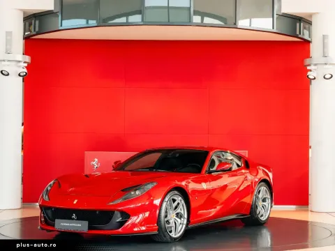 Ferrari 812