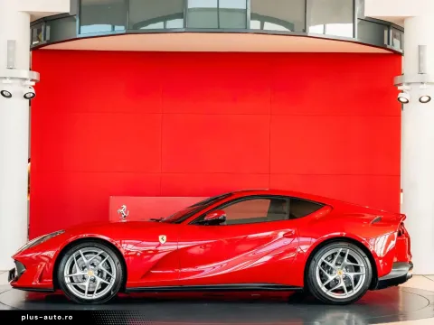 Ferrari 812 — poza 2