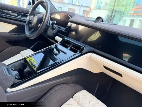 Porsche Panamera — poza 2
